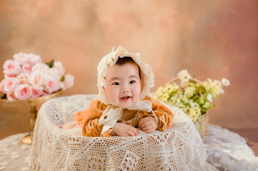 代怀包生男孩医院六个月宝宝可以吃香蕉