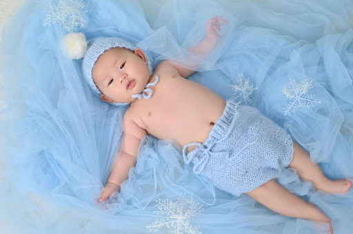 代怀包生男孩医院宝宝奶粉喝到几岁 代怀包生男孩医院宝宝奶粉喝到几岁