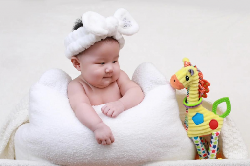 代怀包生男孩医院宝宝饭量突然变大 代怀包生男孩医院宝宝饭量突然变大